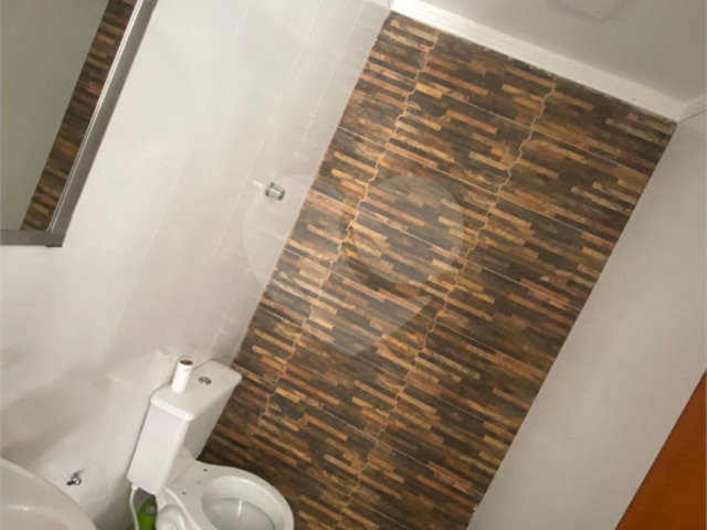 Casa à venda com 4 quartos, sendo 1 suíte, no condomínio Residencial Ypeville, Mairiporã - SP