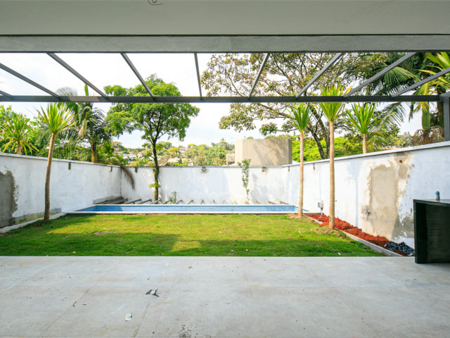 Casa à venda com 4 suítes no condomínio Premiere, São Paulo - SP