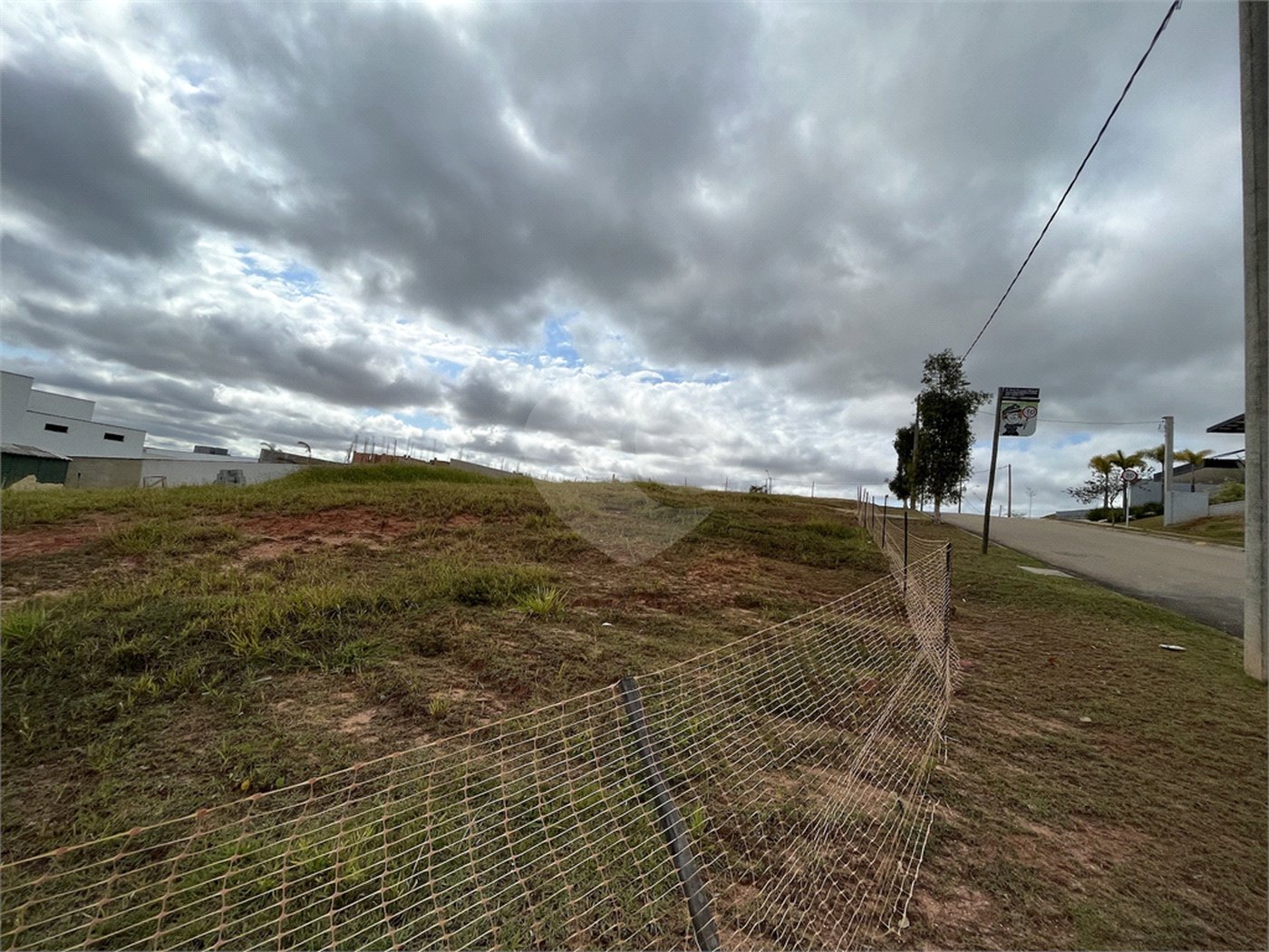 Terreno à venda no condomínio Fazenda Jequitibá, Sorocaba - SP