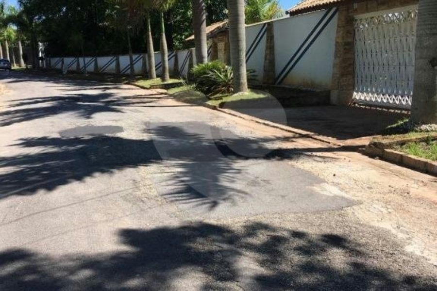 Casa à venda com 3 suítes no condomínio Alpes Caieras, Caieiras - SP