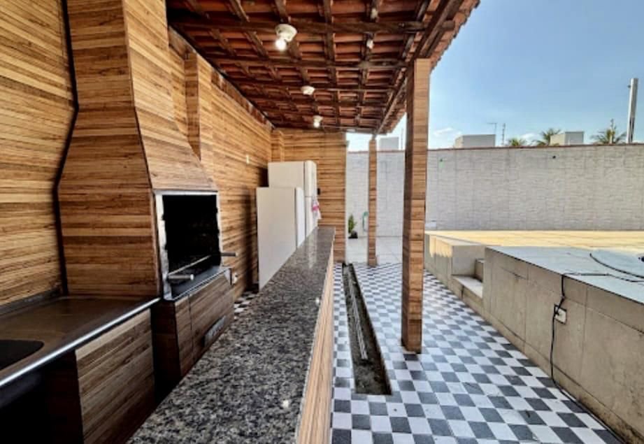 Sobrado à venda, 270 m² por R$ 1.010.000,00 - Balneário Praia do Pernambuco - Guarujá/SP