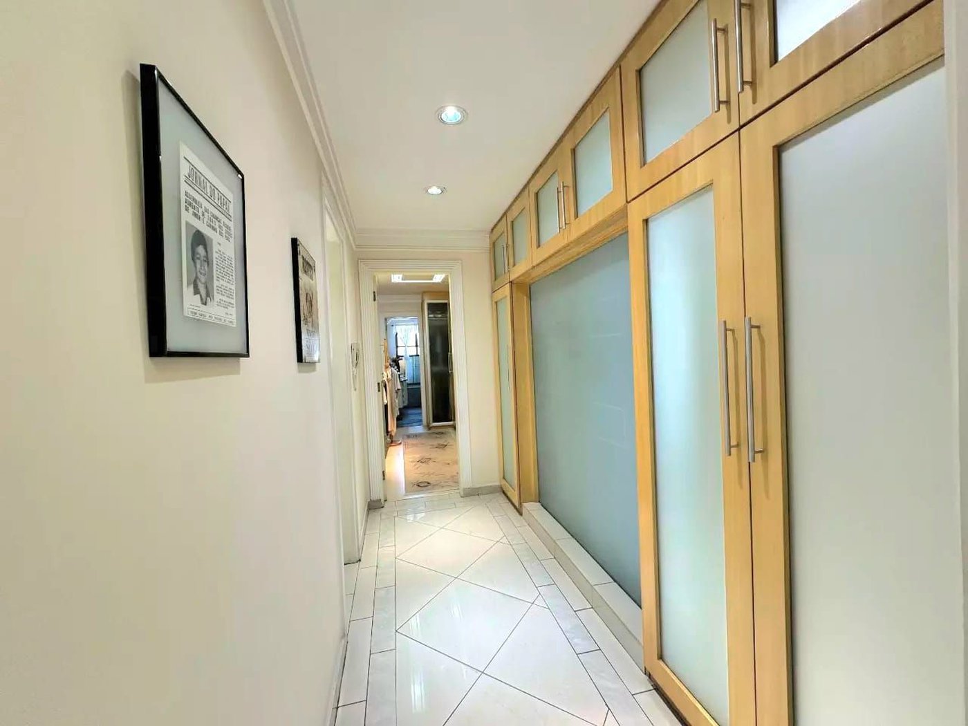 Apartamento com 3 dormitórios à venda, 202 m² por R$ 2.400.000,00 - Ponta da Praia - Santos/SP