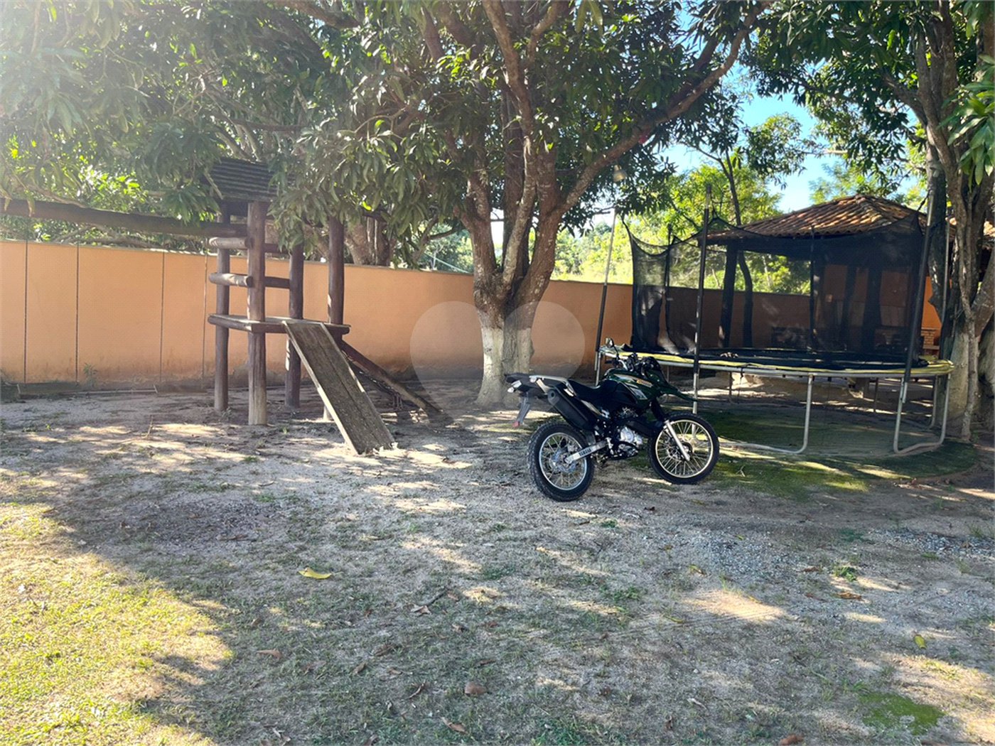 Chácara à venda com 4 quartos em Retiro, São Pedro da Aldeia, RJ