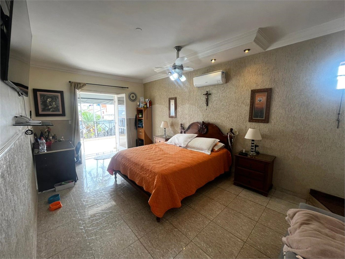 Casa à venda com 6 quartos, sendo 3 suítes, no Centro, Itapetininga, SP