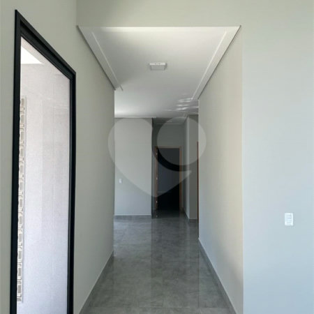 Casa à venda com 3 quartos, sendo 1 suíte, no condomínio Lagos D´icaraí, Salto - SP