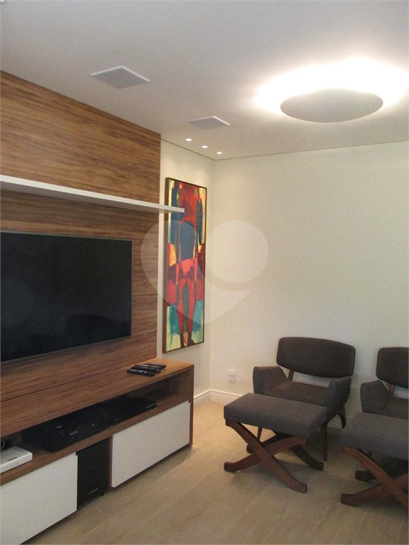 Casa à venda com 3 quartos, sendo 1 suíte, no condomínio Alpes de Vinhedo, Vinhedo - SP