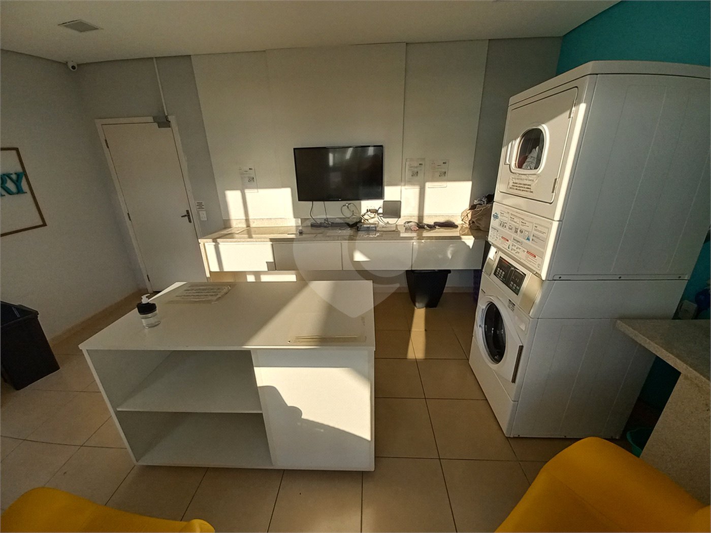 Apartamento à venda ou para alugar com 2 quartos, sendo 1 suíte,  em Fazenda Morumbi, São Paulo, SP