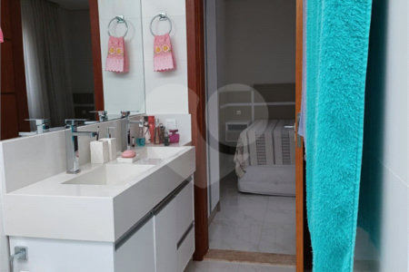 Casa à venda com 3 quartos, sendo 2 suítes, no condomínio Montreal Residence, Indaiatuba - SP