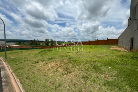 Terreno em condomínio à venda em Alphaville Nova Esplanada, Votorantim, SP