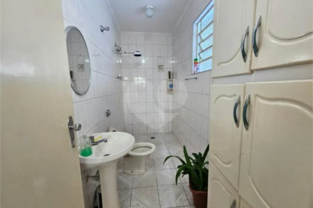 Casa Térrea à venda com 3 quartos no Centro, Poá, SP