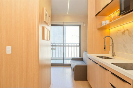 Apartamento - Prox Paulista - 1 quarto - varanda - 1 banheiro - sem garagem