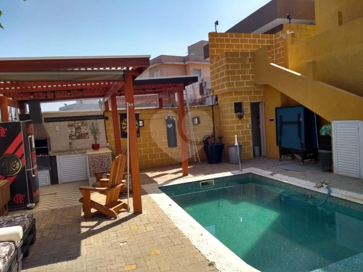 Casa à venda com 2 quartos no condomínio Portal do Bosque, Louveira - SP
