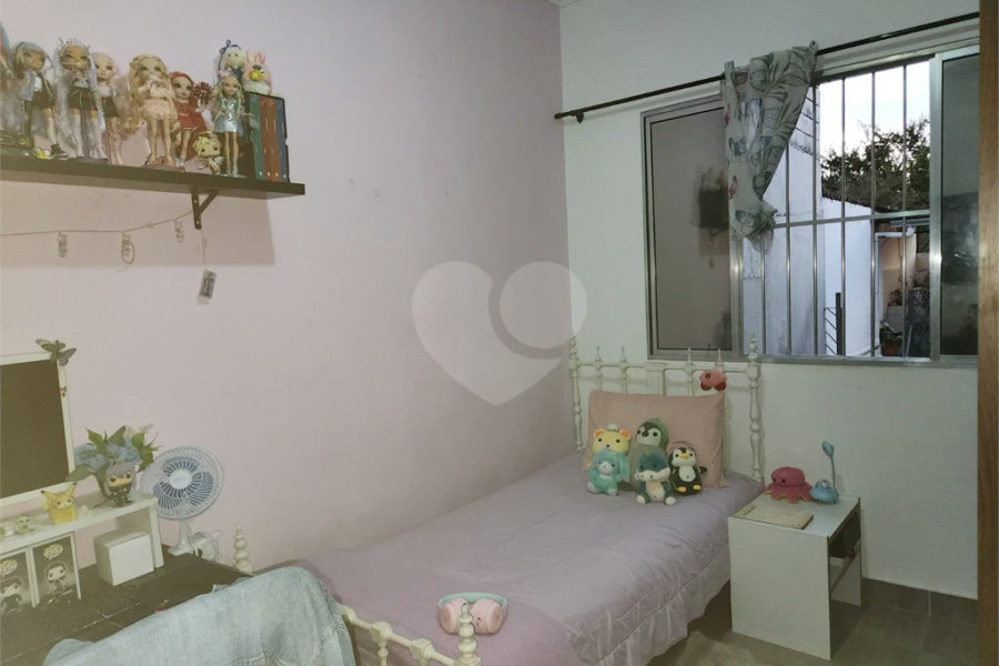 Casa à venda com 4 quartos, sendo 1 suíte, em Jardim Virginia Bianca, São Paulo, SP