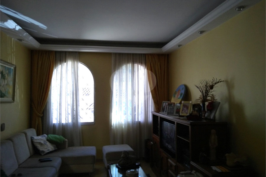 Sobrado à venda com 3 quartos, sendo 1 suíte,  em Vila Ester (zona Norte), São Paulo, SP