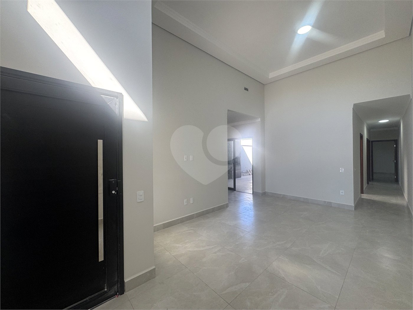 Casa à venda com 3 quartos, sendo 1 suíte, no condomínio Residencial Villagio Wanel, Sorocaba - SP