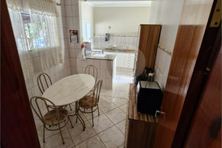 Casa à venda ou para alugar com 3 quartos, sendo 1 suíte, no condomínio Rsidencial Jatoba, Ribeirão Preto - SP