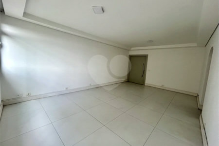 Apartamento de 105 m2, 3 dorms, 2 vagas livres em Perdizes