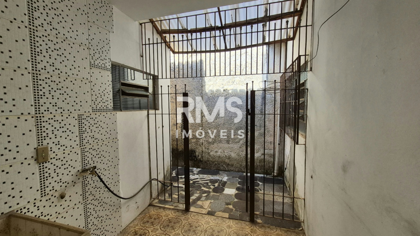 Casa à venda ou para alugar com 3 quartos, sendo 1 suíte,  em Jardim do Estádio, Itu, SP