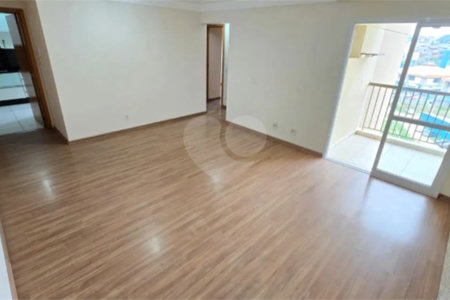 Apartamento à venda com 3 quartos, sendo 1 suíte, em Jardim Nova Taboão, Guarulhos, SP