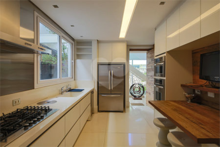 Casa à venda com 4 suítes no condomínio Prime Bauhaus, São Paulo - SP
