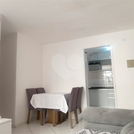 Apartamento à venda com 2 quartos em Jardim São Luis, Guarulhos, SP