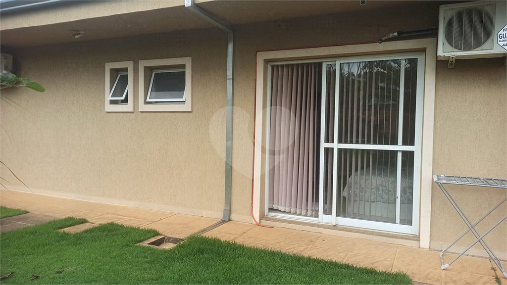 Casa à venda com 3 quartos, sendo 1 suíte, no condomínio Serra da Estrela, Atibaia - SP