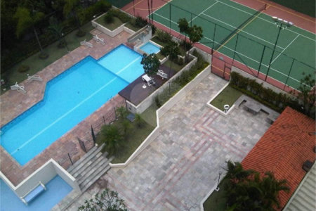 Apartamento à venda com 3 quartos, sendo 1 suíte, em Cidade Monções, São Paulo, SP