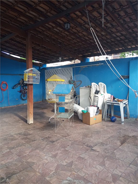 Casa à venda com 3 quartos, sendo 1 suíte, em Campo Grande, Rio de Janeiro, RJ