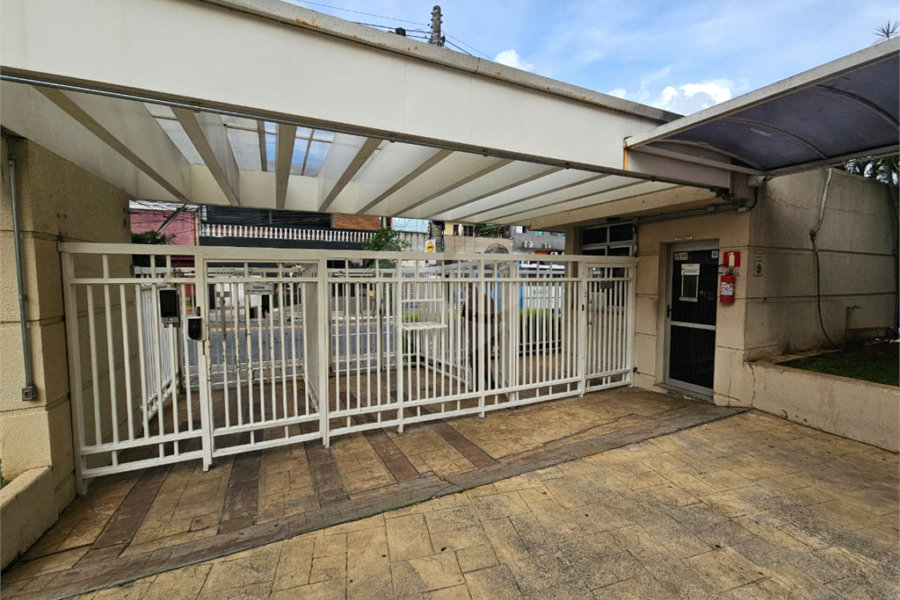 Apartamento à venda com 3 quartos em Vila Constança, São Paulo, SP