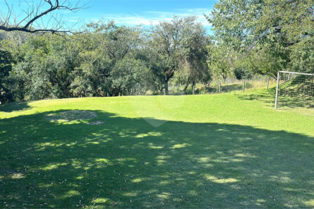 Chácara à venda com 4 suítes em Condomínio Granja Veridiana (paruru), Ibiúna, SP