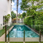 Casa à venda com 4 suítes no condomínio New Port Village, São Paulo - SP
