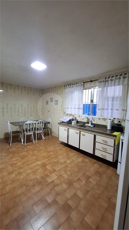 Sobrado à venda com 3 quartos, sendo 1 suíte,  em Jardim São Paulo(zona Norte), São Paulo, SP
