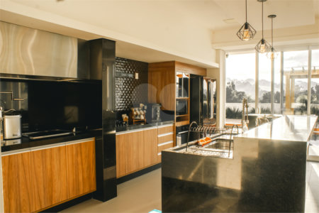 Casa à venda com 4 suítes no condomínio Residencial Saint Charbel, Araçoiaba da Serra - SP