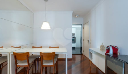 Apartamento à venda com 2 suítes em Brooklin, São Paulo, SP