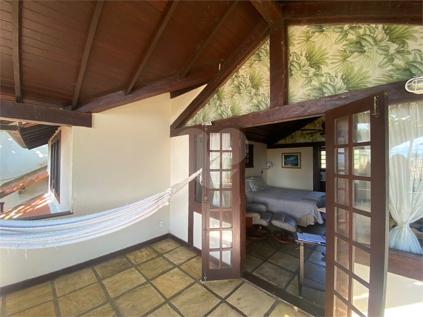 Casa à venda com 6 quartos, sendo 4 suítes, em Canto, Armação dos Búzios, RJ