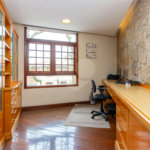Casa à venda com 5 quartos, sendo 3 suítes,  no condomínio Residencial Morumbi, São Paulo - SP