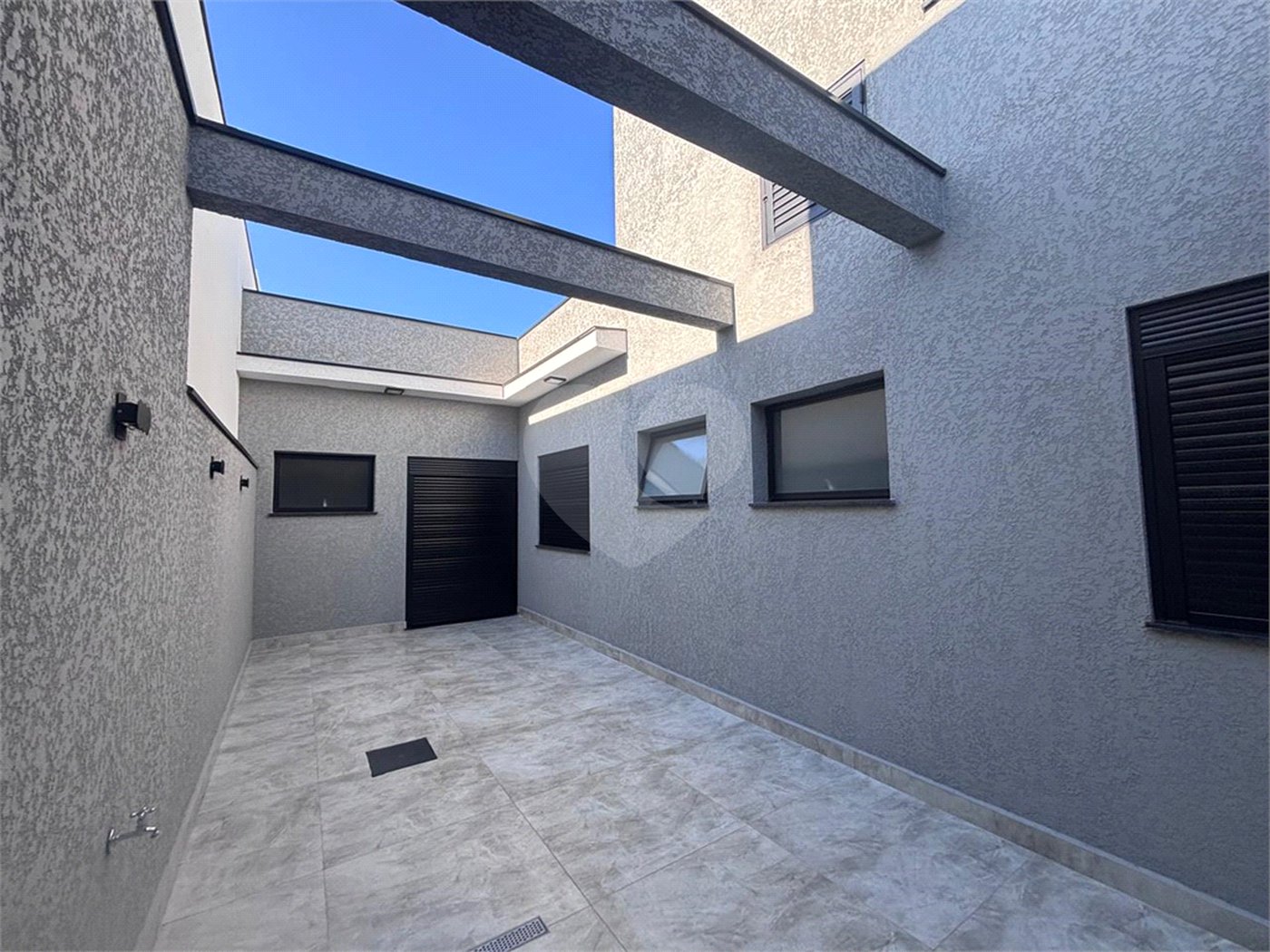 Casa à venda com 3 suítes no condomínio Villagio Wanel, Sorocaba - SP