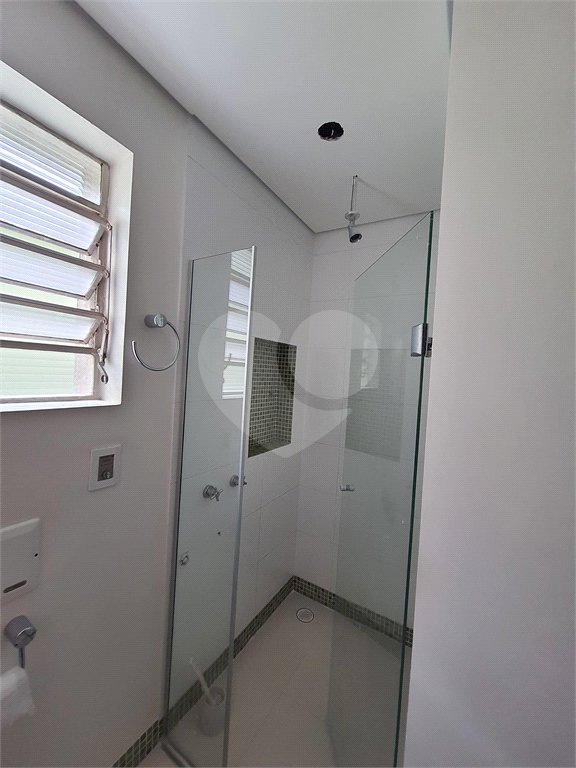 Sobrado à venda com 3 quartos, sendo 1 suíte,  em Jardim Bonfiglioli, São Paulo, SP