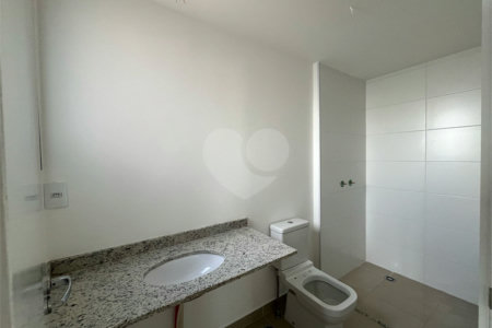 Apartamento à venda com 3 quartos, sendo 1 suíte,  em Além Ponte, Sorocaba, SP