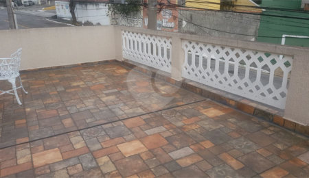 Sobrado à venda com 3 quartos, sendo 1 suíte,  em São João Clímaco, São Paulo, SP