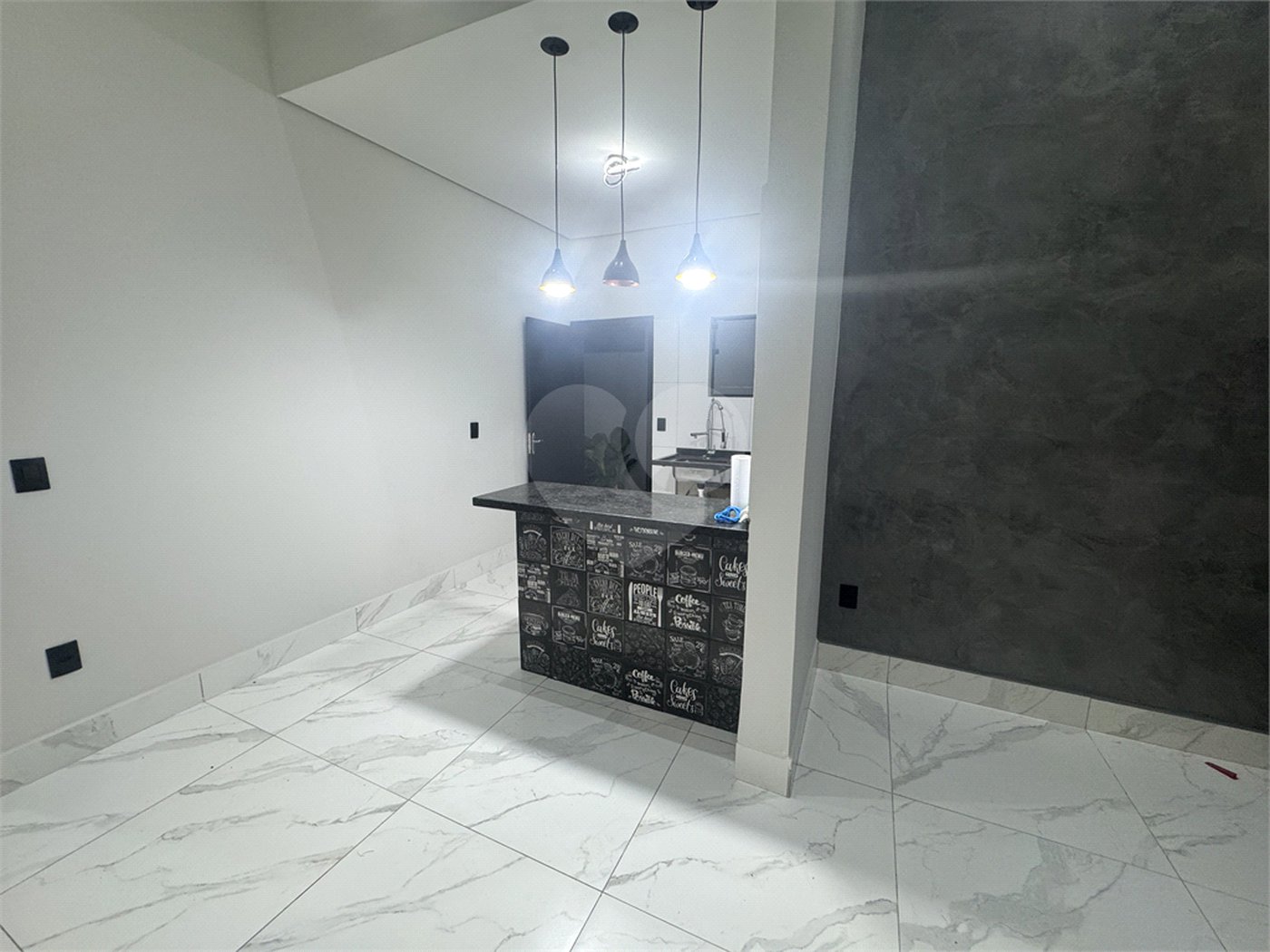 Casa à venda com 2 quartos, sendo 1 suíte, em Residencial Barnabé, Salto, SP