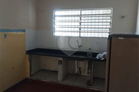 Casa Térrea à venda com 2 quartos em Vila Progresso, Araraquara, SP