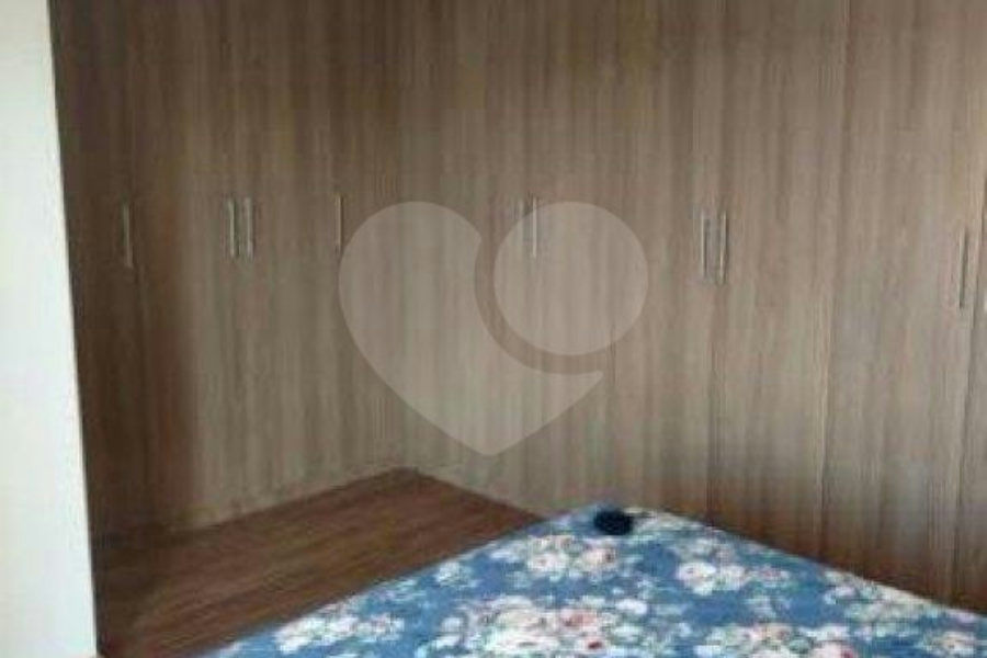 Sobrado à venda com 3 suítes em Vila Constança, São Paulo, SP
