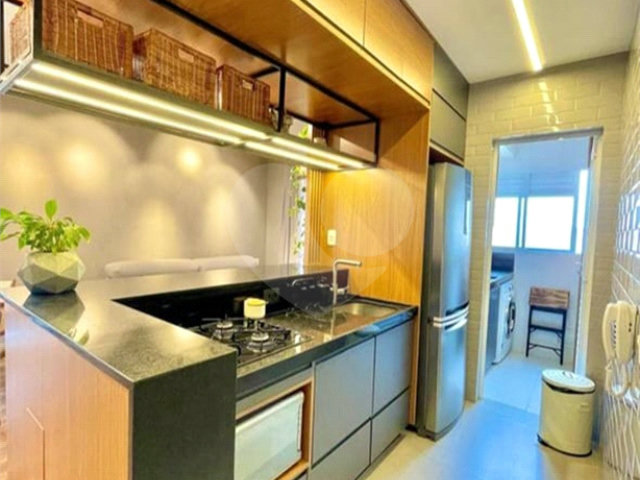 Apartamento à venda com 3 quartos, sendo 1 suíte,  em Vila Guilherme, São Paulo, SP