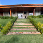 Casa à venda com 6 suítes no condomínio Vila Pinhal, Itirapina - SP