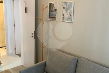 Apartamento à venda com 2 quartos, sendo 1 suíte, em Vila Mariana, São Paulo, SP
