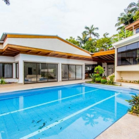 Casa Térrea à venda com 5 suítes em Jardim Marajoara, São Paulo, SP