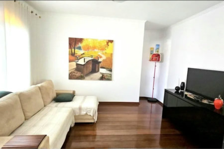Casa à venda com 3 quartos, sendo 1 suíte, em Jardim Ester Yolanda, São Paulo, SP