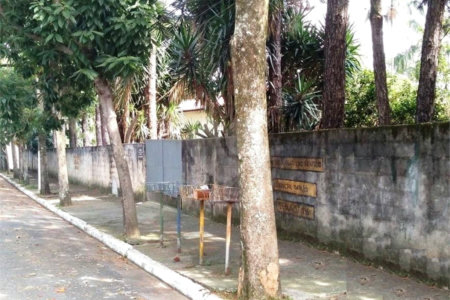 Terreno à venda no condomínio Senador Vergueiro, São Paulo - SP