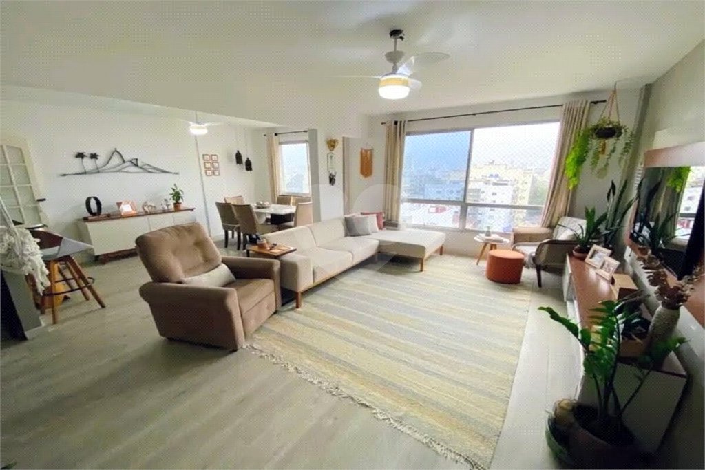 Apartamento à venda com 3 quartos, sendo 1 suíte,  em Grajaú, Rio de Janeiro, RJ